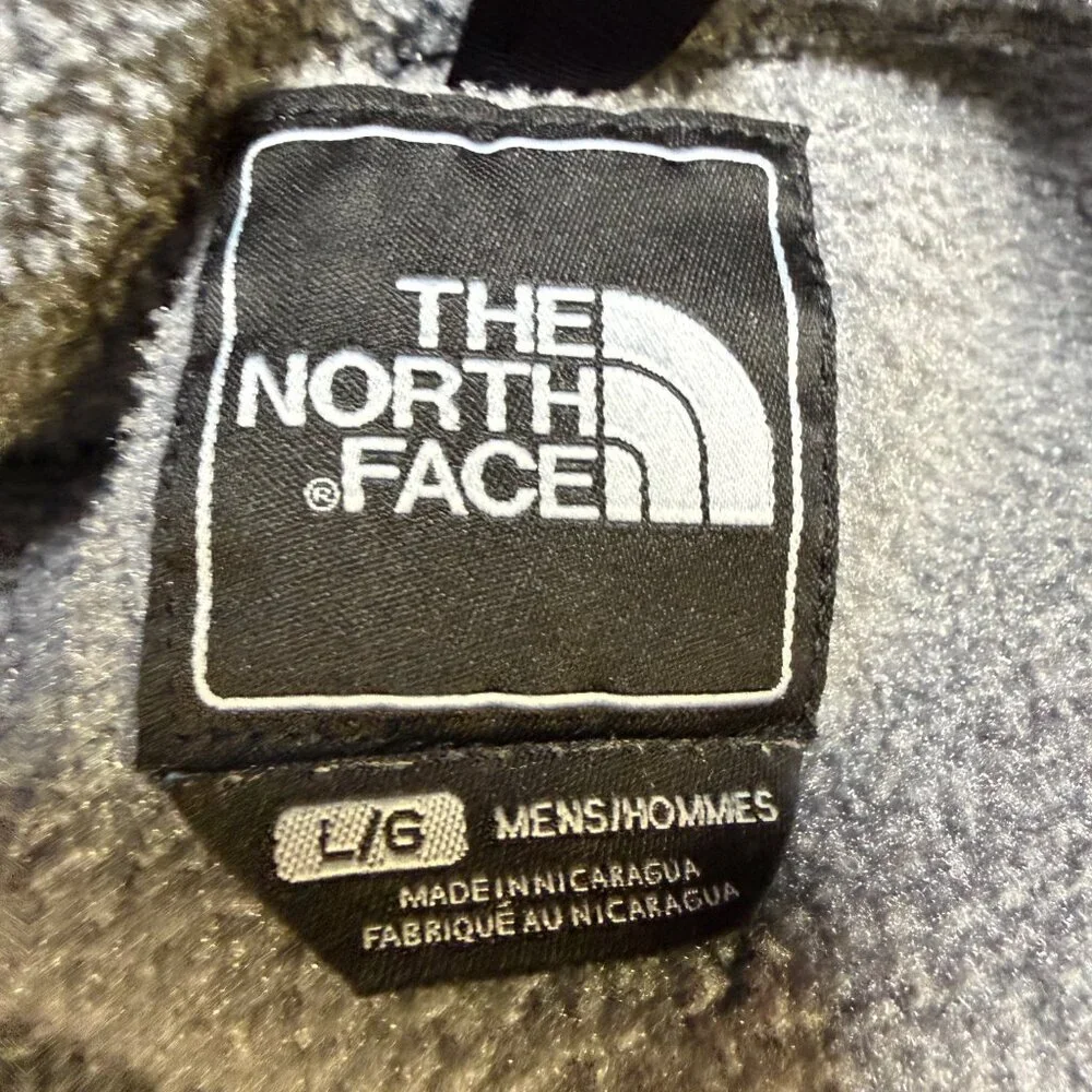The North Face classic tnf